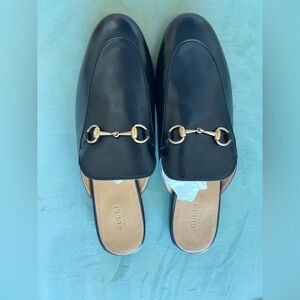 NEVER WORN Black Gucci Princetown Mules size 42